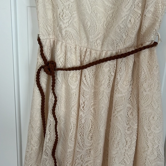 Rue 21β’ Cream Lace Slip On Skater Dress with Belt, Fully Lined, Size M - Picture 5 of 16